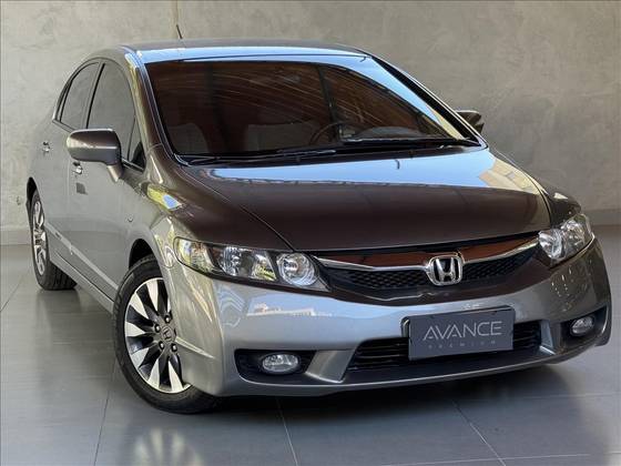 HONDA CIVIC 1.8 LXL 16V FLEX 4P AUTOMÁTICO